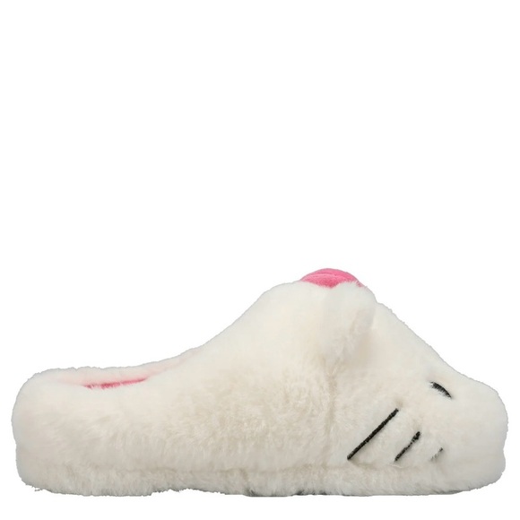 SOLD SOLD SOLD Hello kitty plush slippers indoor/outdoor - Picture 11 of 13